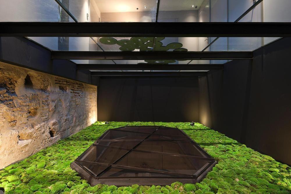 카로 호텔 발렌시아 외부 사진 The interior of the memorial